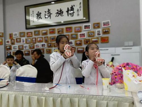 活動回顧 職業(yè)體驗(yàn)之 我是小小牙醫(yī) 親子活動